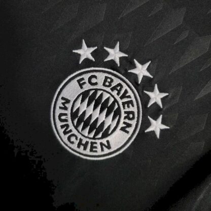 Bayern Munich 2023/24 portero camiseta - Image 3