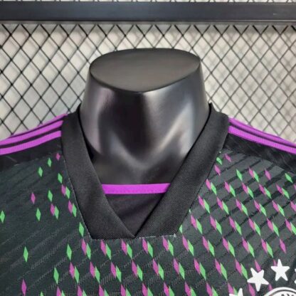 Bayern Munich 2023/24 Black camiseta versión jugador - Image 9