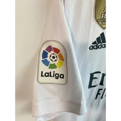 Real Madrid 2022/23 local camiseta - Image 9