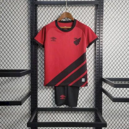 Athletico Paranaense 2023/24 local niños conjunto
