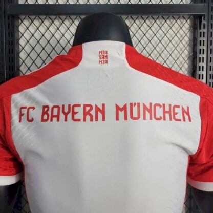 Bayern Munich 2023/24 local versión jugador camiseta - Image 9