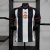 Manchester United 2023/24 Pre-Match entrenamiento camiseta versión jugador