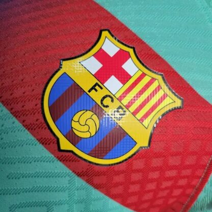 Barcelona 2023/24 Pre-Match entrenamiento camiseta versión jugador - Image 7