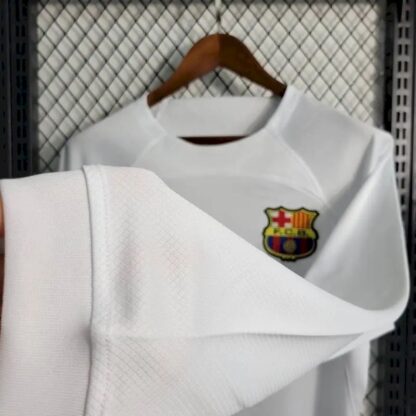 Barcelona 2023/24 visitante manga largas camiseta - Image 9