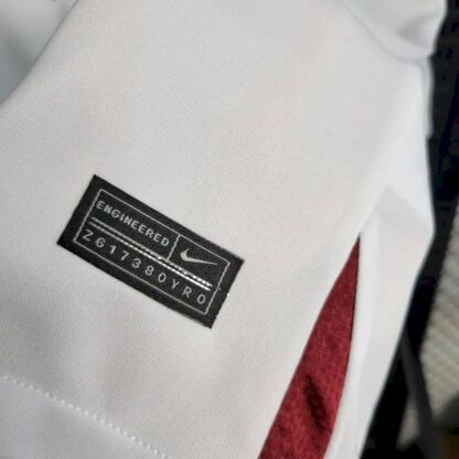 Paris Saint-Germain 2023/24 Pre-Match entrenamiento camiseta White - Image 5