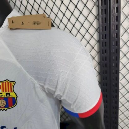 Barcelona 2023/24 visitante camiseta versión jugador - Image 10