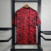 Manchester United 2023/24 Pre-Match entrenamiento camiseta Red Black - Image 6
