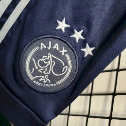 Ajax 2023/24 visitante niños conjunto - Image 12