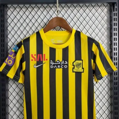 Al-Ittihad FC 2023/24 local niños conjunto - Image 2