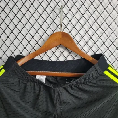 Arsenal 2023/24 Black pantaloneta – versión jugador - Image 5