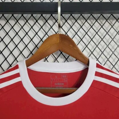 Nottingham Forest 2023/24 local camiseta - Image 4