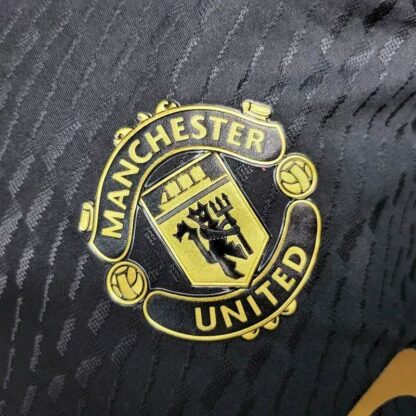 Manchester United 2023/24 Black camiseta versión jugador - Image 7