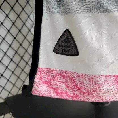 Juventus 2023/24 visitante camiseta versión jugador - Image 4