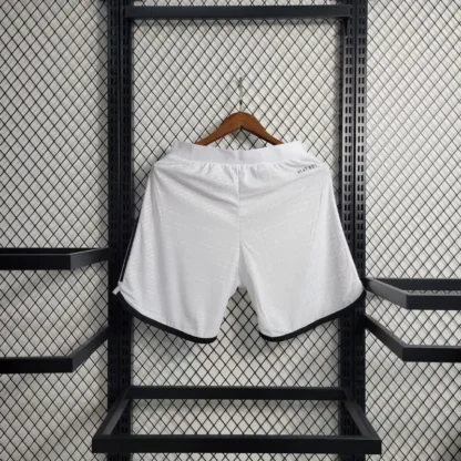 Juventus 2023/24 White pantaloneta – versión jugador - Image 2
