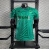 Newcastle United 2023/24 visitante camiseta versión jugador
