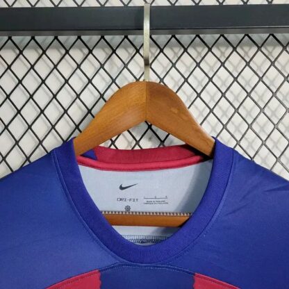 Barcelona 2023/24 local manga largas camiseta - Image 7