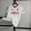 Manchester United 2023/24 tercera camiseta