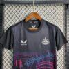 Newcastle United 2023/24 Special Edition niños conjunto - Image 2