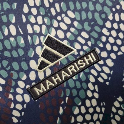 Arsenal 2023/24 Maharishi camiseta (Mucoca / Black) - Image 3