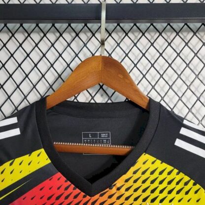 Benfica 2023/24 Pre-Match entrenamiento camiseta - Image 6