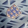 England 2023/24 Mujer’s Word Cup visitante niños conjunto - Image 6