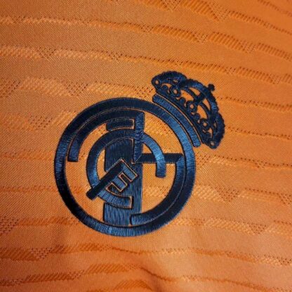 Real Madrid 2024/25 Y/3 Special Edition camiseta versión jugador - Image 3