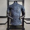 Manchester United 2024/25 Stone Roses Pre-Match camiseta versión jugador - Image 5