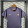 England 2024/25 Euro visitante niños conjunto - Image 2