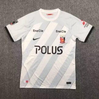 Urawa Red Diamonds 2024/25 visitante camiseta