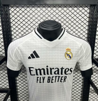 Real Madrid 2024/25 local camiseta versión jugador - Image 2