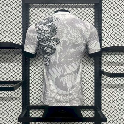 Real Madrid 2024/25 Special Edition camiseta versión jugador - Image 2