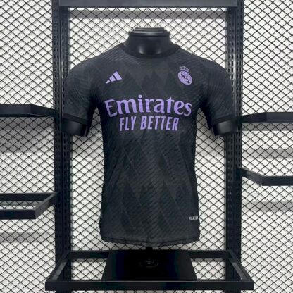 Real Madrid 2024/25 Special Edition camiseta versión jugador