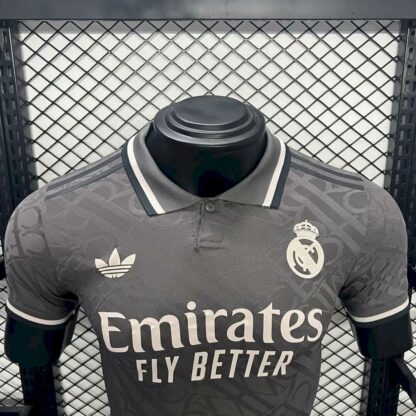 Real Madrid 2024/25 tercera camiseta versión jugador - Image 3