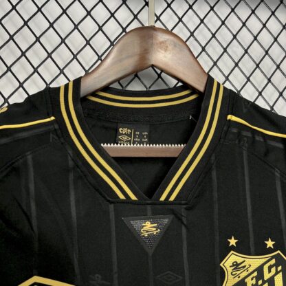 Santos 2024/25 Charlie Brown Jr camiseta - Image 5