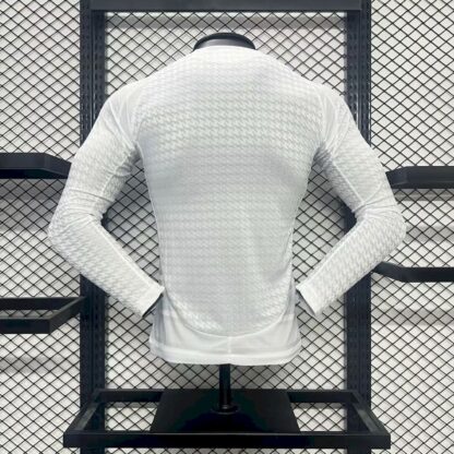Real Madrid 2024/25 local manga largas camiseta – Player Versi - Image 2