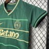 Sporting CP 2024/25 visitante niños conjunto - Image 5