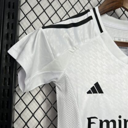 Real Madrid 2024/25 local niños conjunto - Image 4