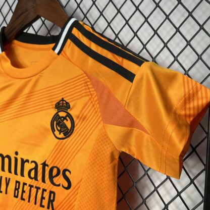Real Madrid 2024/25 visitante niños conjunto - Image 6
