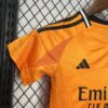 Real Madrid 2024/25 visitante niños conjunto - Image 5