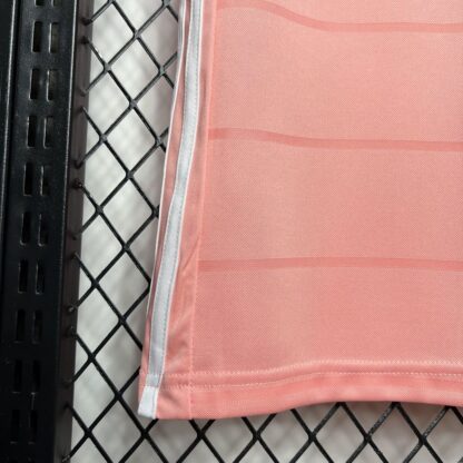 Flahombrego 2021/22 Outubro Rosa camiseta - Image 3
