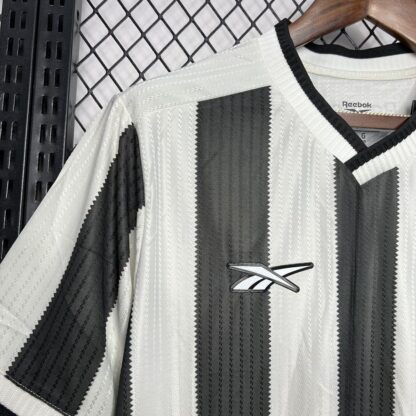Botafogo 2024/25 local camiseta - Image 9