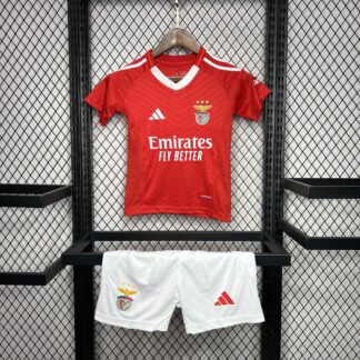 Benfica 2024/25 local niños conjunto