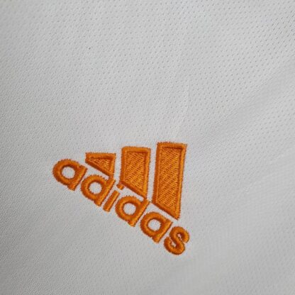 Real Madrid 2021/22 local camiseta - Image 6