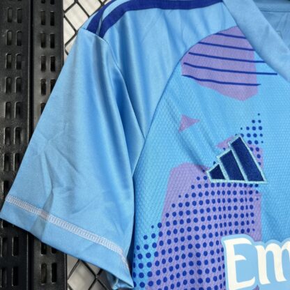 Real Madrid 2024/25 portero camiseta - Image 5