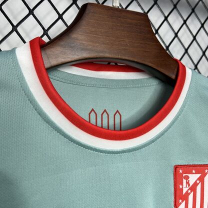 Atletico Madrid 2024/25 visitante niños conjunto - Image 3