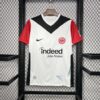 Eintracht Frankfurt 2024/25 local camiseta - Image 8