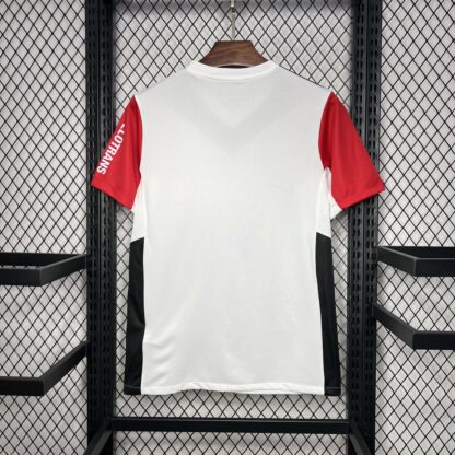 Eintracht Frankfurt 2024/25 local camiseta - Image 2