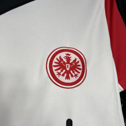 Eintracht Frankfurt 2024/25 local camiseta - Image 4