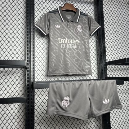 Real Madrid 2024/25 tercera niños conjunto - Image 4