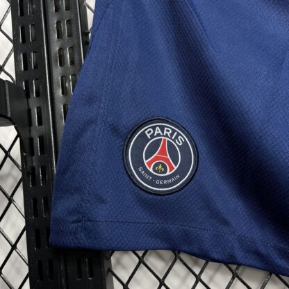Paris Saint-Germain 2024/25 local pantaloneta - Image 4
